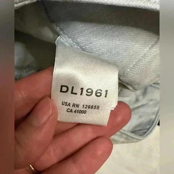 DL1961 Susie Paper Bag High Rise Tapered Pants Size 27 - Picture 7 of 11